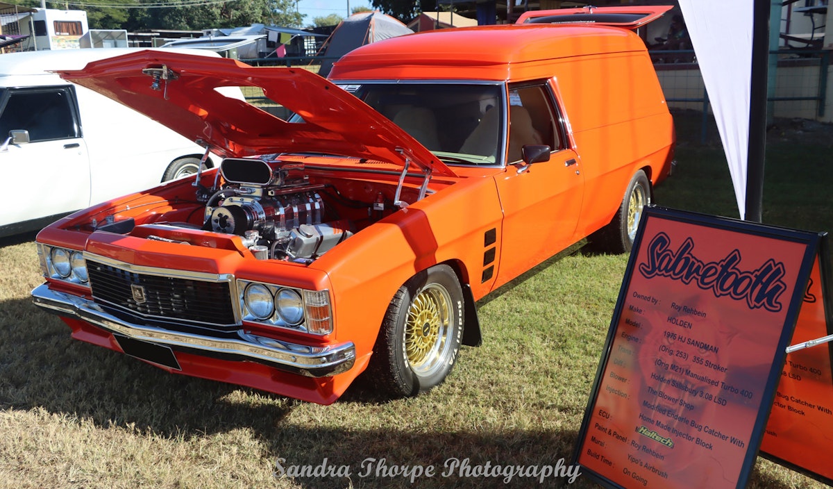 Roy Rehbein's 1975 Holden HJ Sandman Panelvan